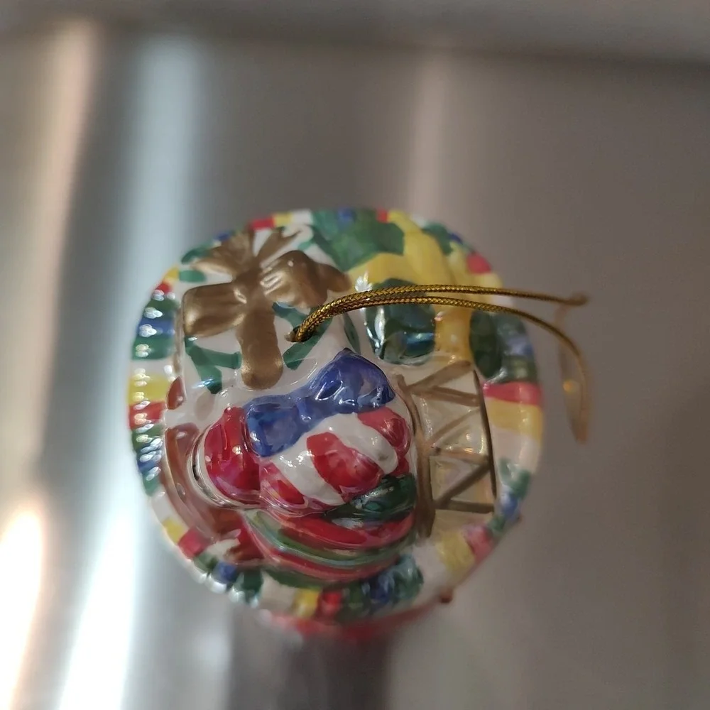 Mr. Christmas‎ Boot Musical Hanging Wind-Up Ornament Plays Music Red Kids Tree